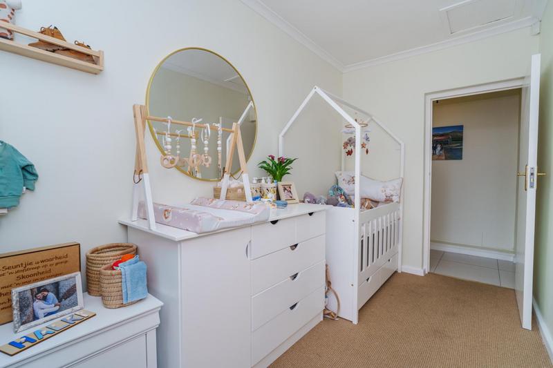 3 Bedroom Property for Sale in Harfield Village Western Cape
